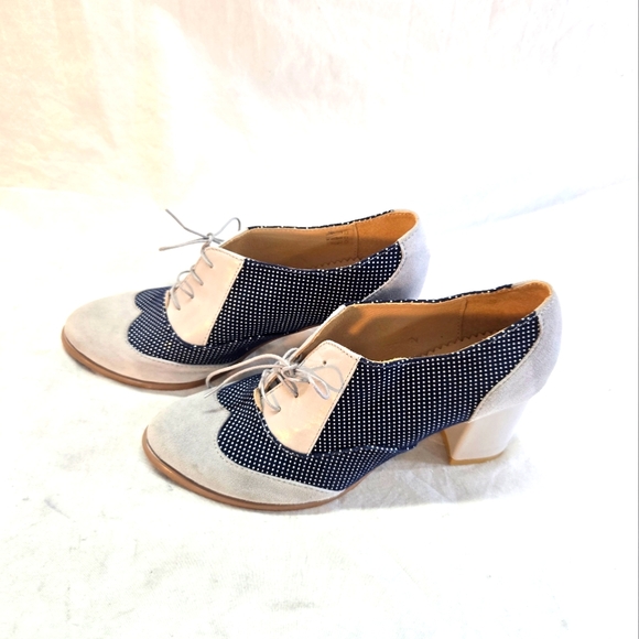 Julia Bo Women's Size 40 Aldgate Oxford Heel Shoes New *flaws* - Picture 4 of 10